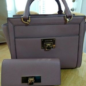 MK satchel and wallet...dusty rose...